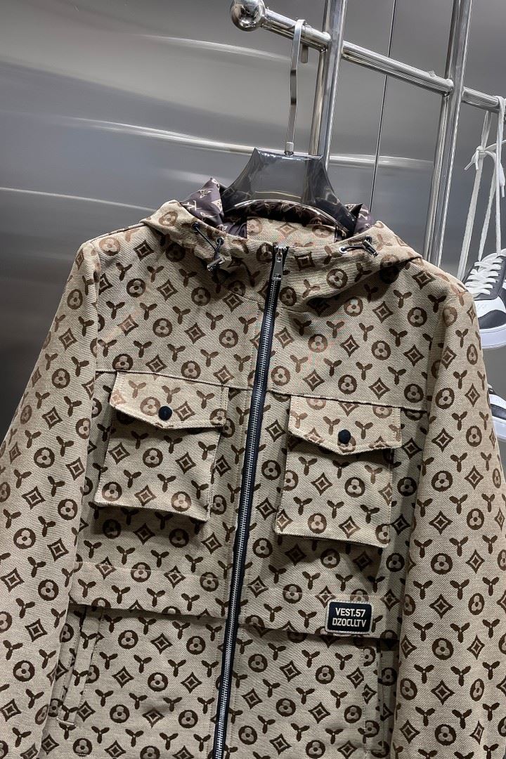 Louis Vuitton Outwear